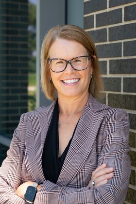 Staff member LISA HEARN from ID_febd01e17121