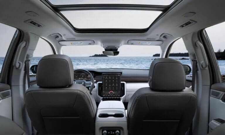 2025 GMC Acadia Interior Front