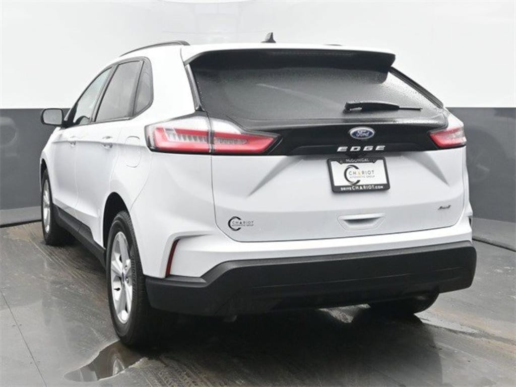 Used 2022 Ford Edge SE SUV