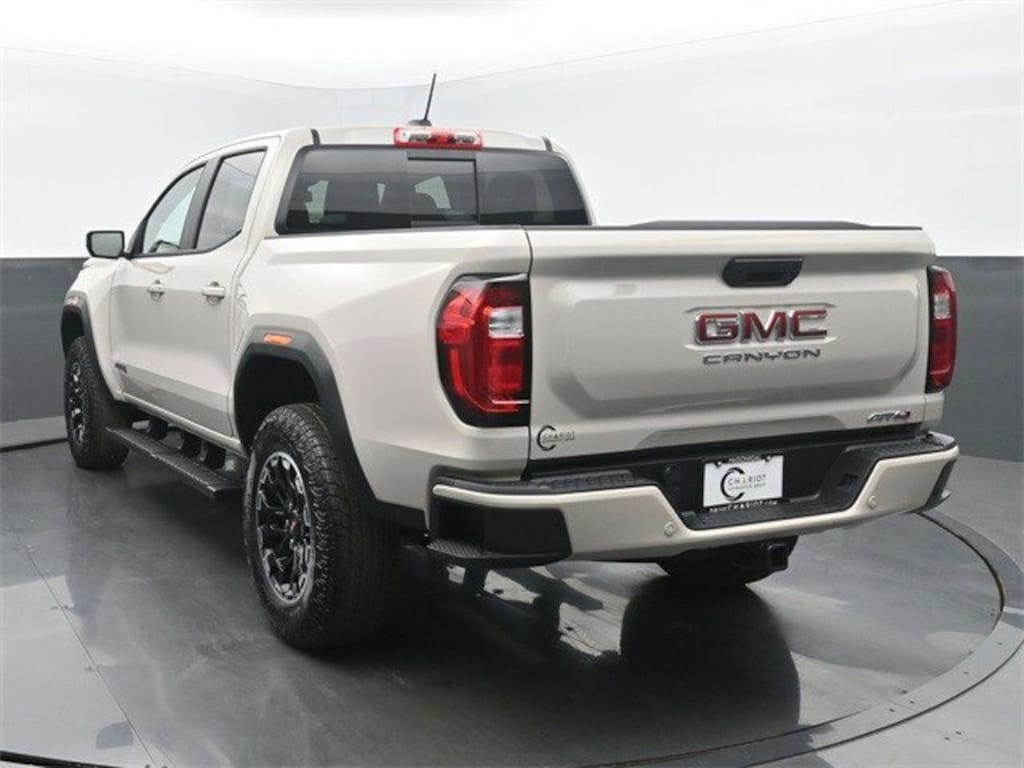 New 2026 GMC Canyon AT4 Truck