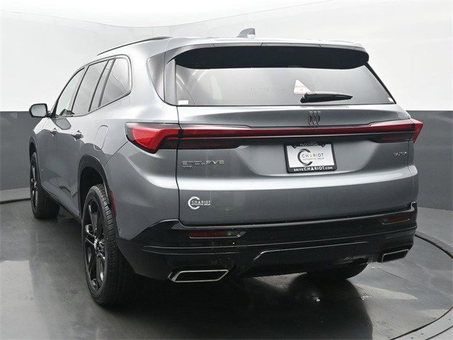 2026 Buick Enclave Sport Touring photo 4
