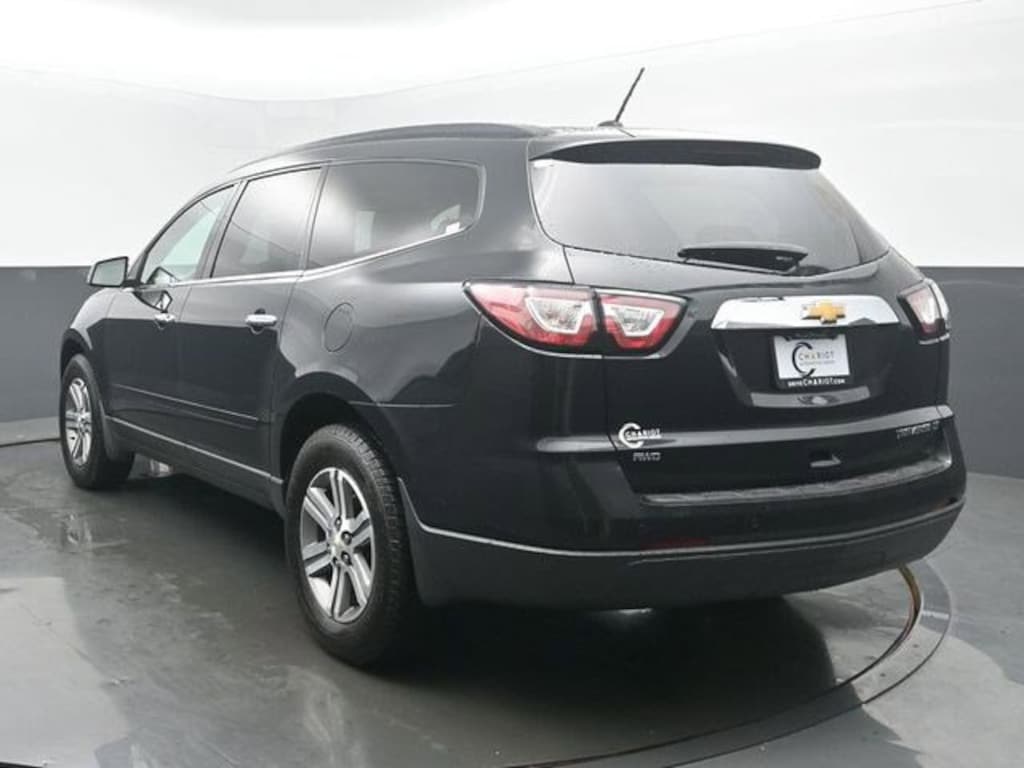 Used 2015 Chevrolet Traverse LT SUV