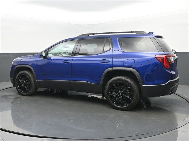 2023 Gmc Acadia SLE photo 3