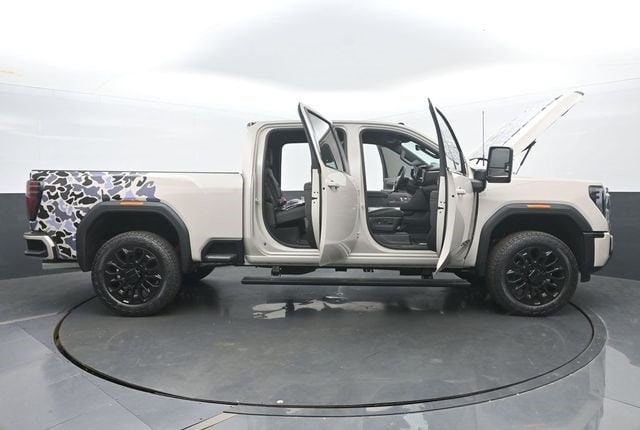 2026 GMC Sierra 2500HD AT4 - Photo 55