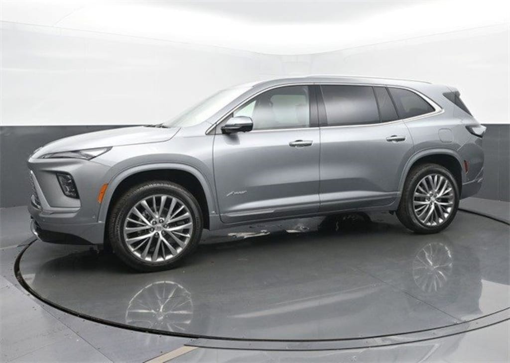 New 2026 Buick Enclave Avenir SUV