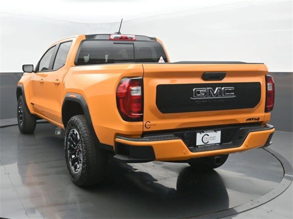 New 2026 GMC Canyon AT4 Truck