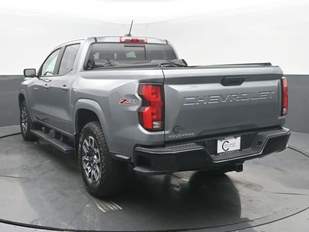 Used 2025 Chevrolet Colorado Z71 Truck Crew Cab