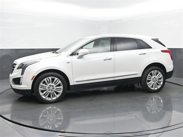 2019 Cadillac XT5 Premium Luxury photo 2