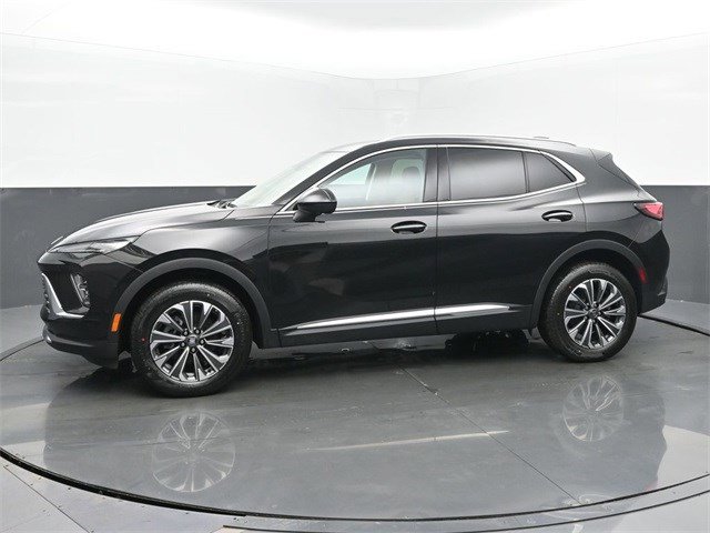 2025 Buick Envision Preferred photo 2
