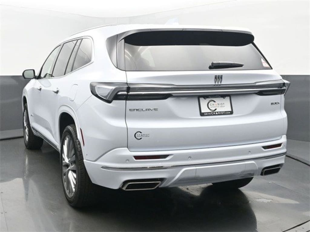 New 2026 Buick Enclave Avenir SUV