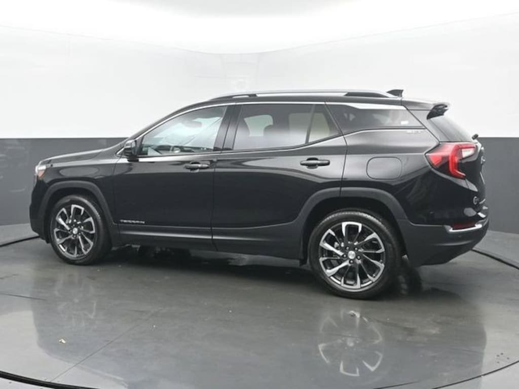 Certified 2024 GMC Terrain SLT SUV
