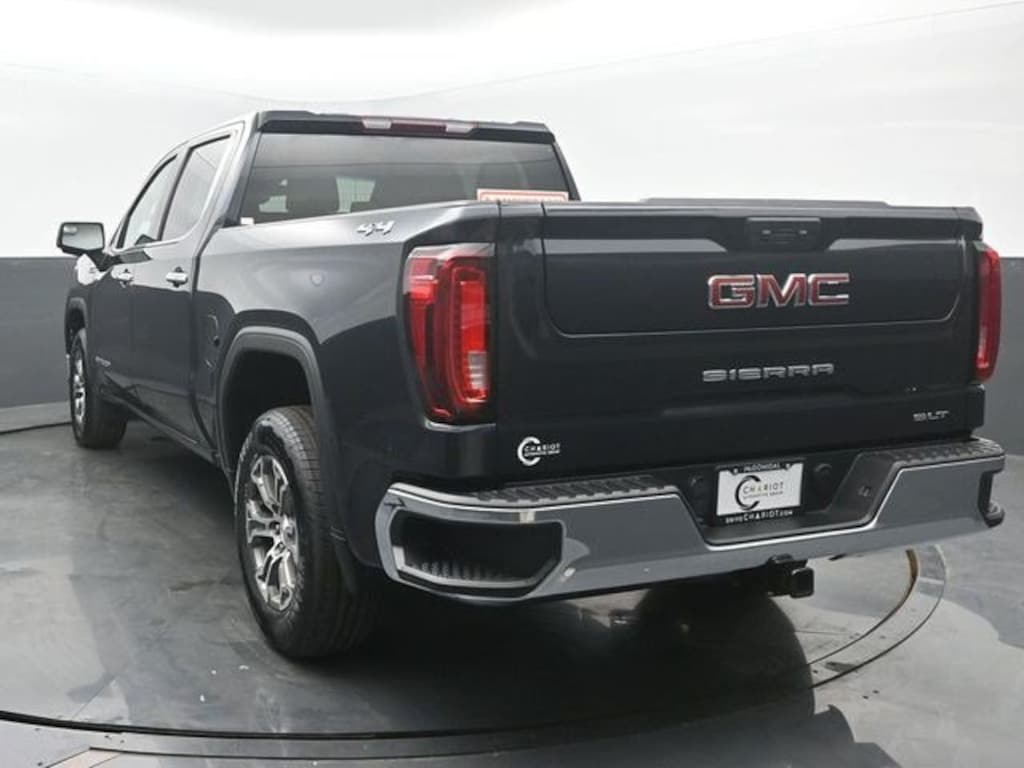 Used 2025 GMC Sierra 1500 SLT Truck Crew Cab