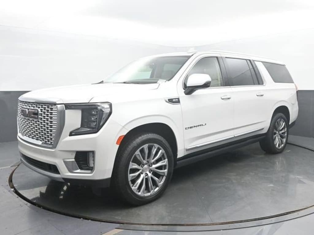 Used 2021 GMC Yukon XL Denali SUV