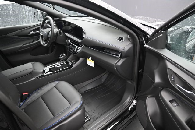 2026 Buick Envista Sport Touring - Photo 9