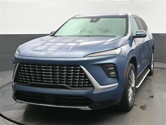 2025 Buick Enclave Avenir's photo