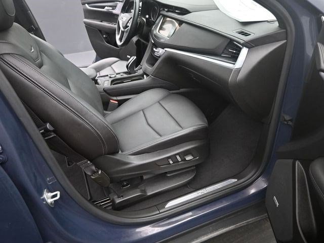 2025 Cadillac XT5 Premium Luxury - Photo 17