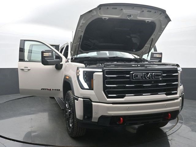 2026 GMC Sierra 2500HD AT4 - Photo 52