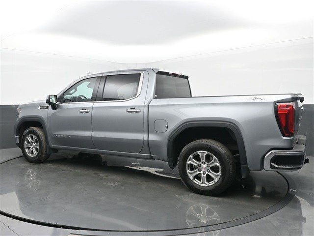 2024 Gmc Sierra 1500 SLT photo 3