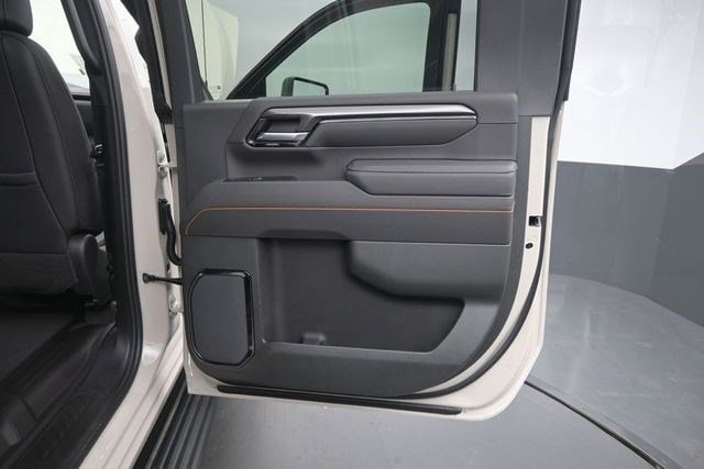 2026 GMC Sierra 2500HD AT4 - Photo 16