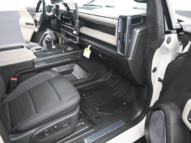2026 GMC HUMMER EV 2X - Photo 17