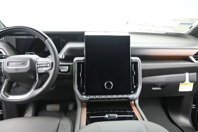 2026 GMC Yukon XL Denali - Photo 25