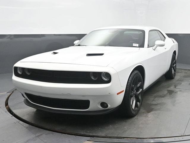2021 Dodge Challenger SXT