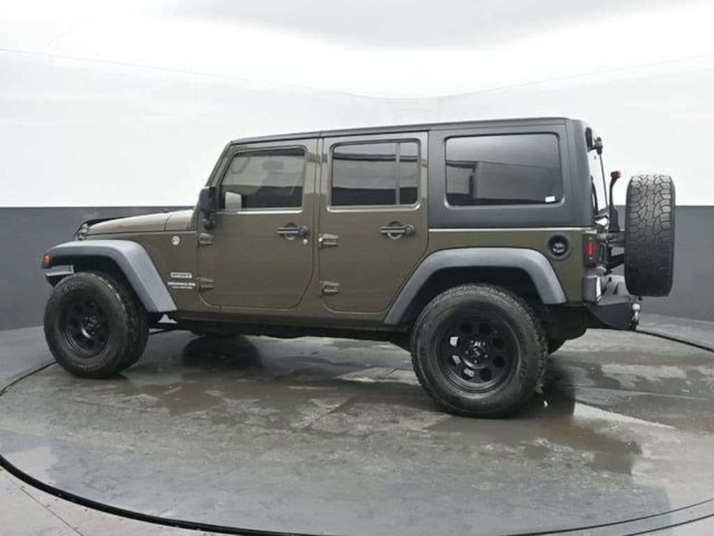 Used 2016 Jeep Wrangler Unlimited Sport SUV