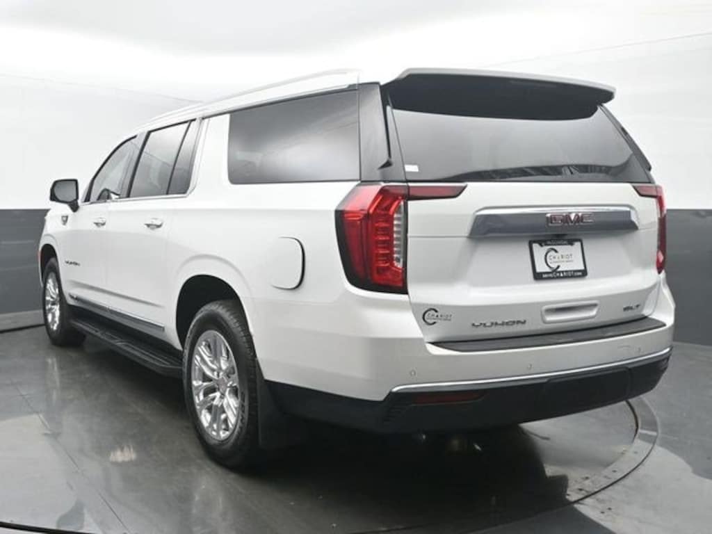 Used 2024 GMC Yukon XL SLT SUV
