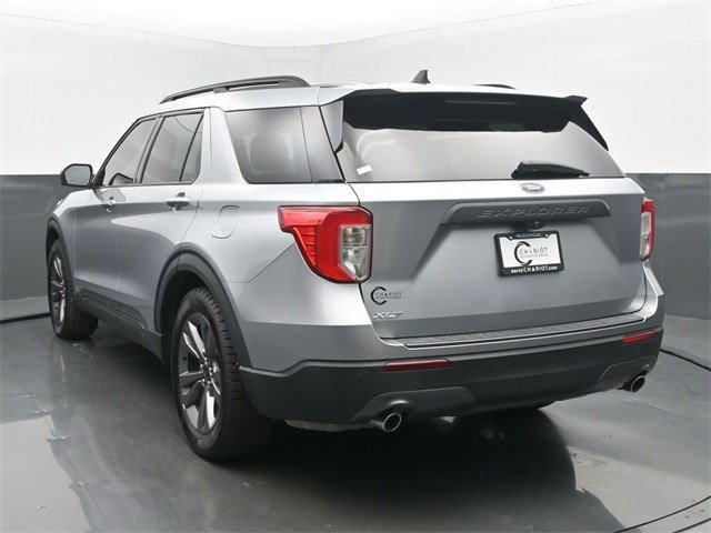 2021 Ford Explorer XLT photo 4