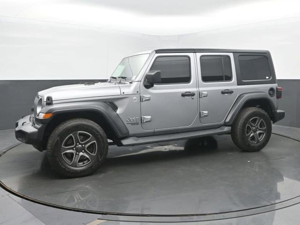Used 2018 Jeep Wrangler Unlimited Sport S SUV