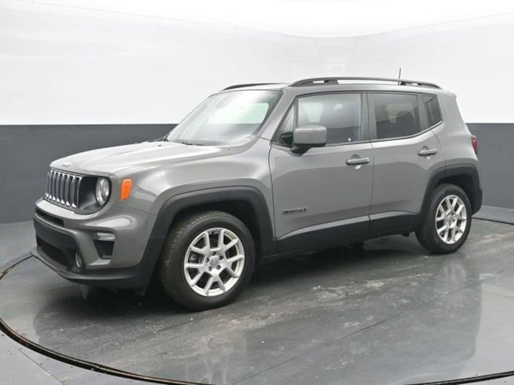 Used 2019 Jeep Renegade Latitude SUV