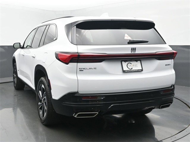 2026 Buick Enclave Sport Touring photo 4