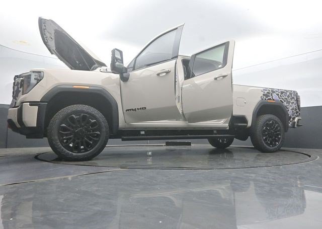 2026 GMC Sierra 2500HD AT4 - Photo 57
