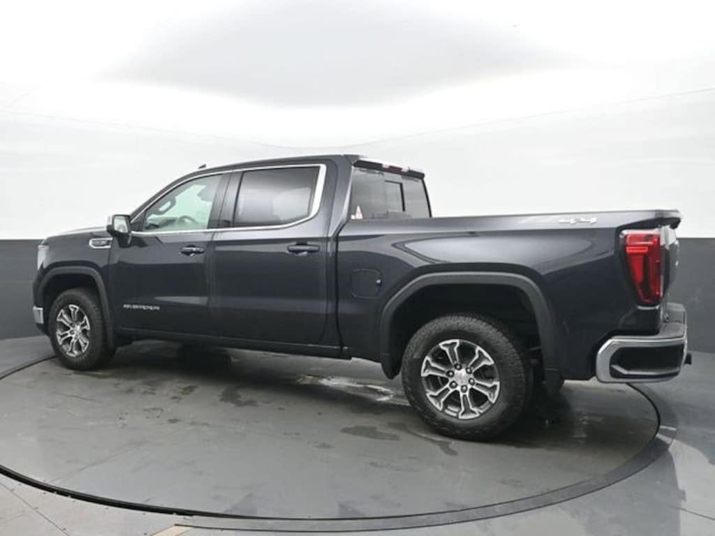 New 2026 GMC Sierra 1500 SLE Truck