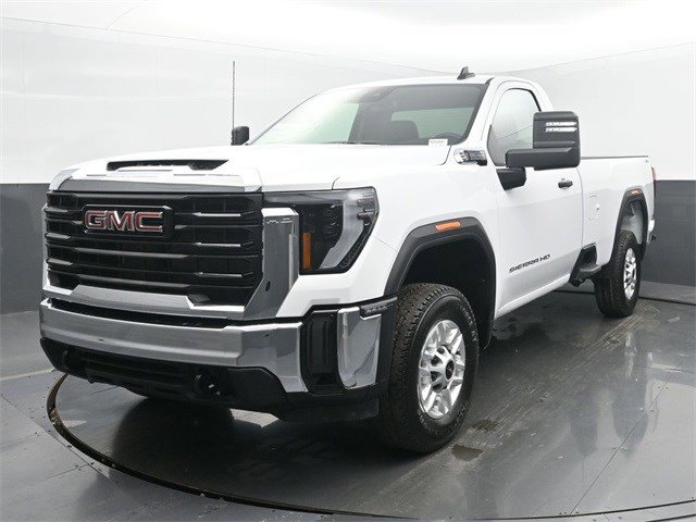 2026 GMC Sierra 2500HD Pro's photo