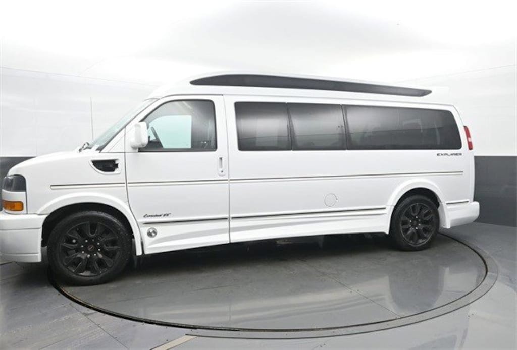 Used 2022 GMC Savana Cargo 2500 Work Van Van Extended Cargo Van