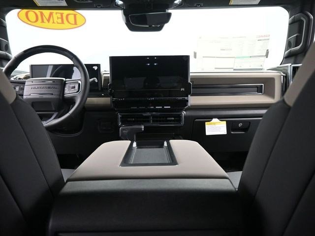 2026 GMC HUMMER EV 2X - Photo 24