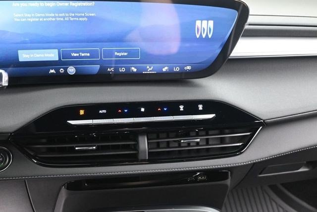 2026 Buick Enclave Preferred - Photo 25