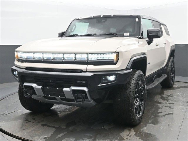 2026 GMC HUMMER EV 2X's photo