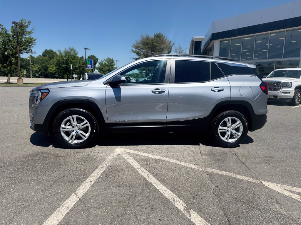 Used 2023 GMC Terrain SLE SUV