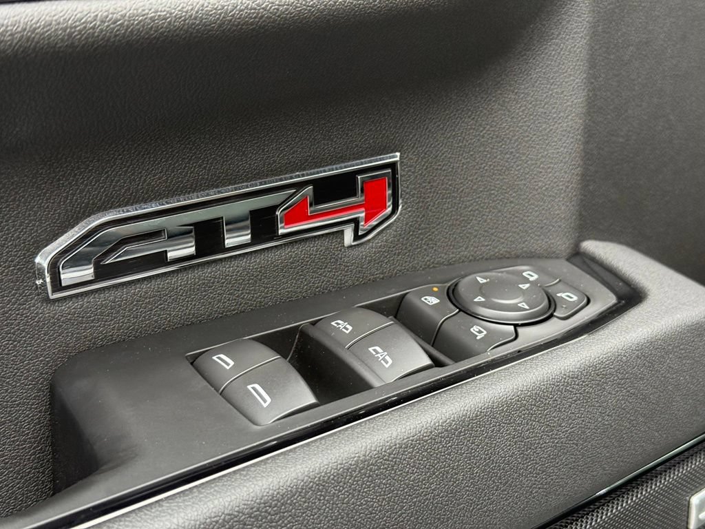 2026 GMC Sierra 1500 AT4 - Photo 15