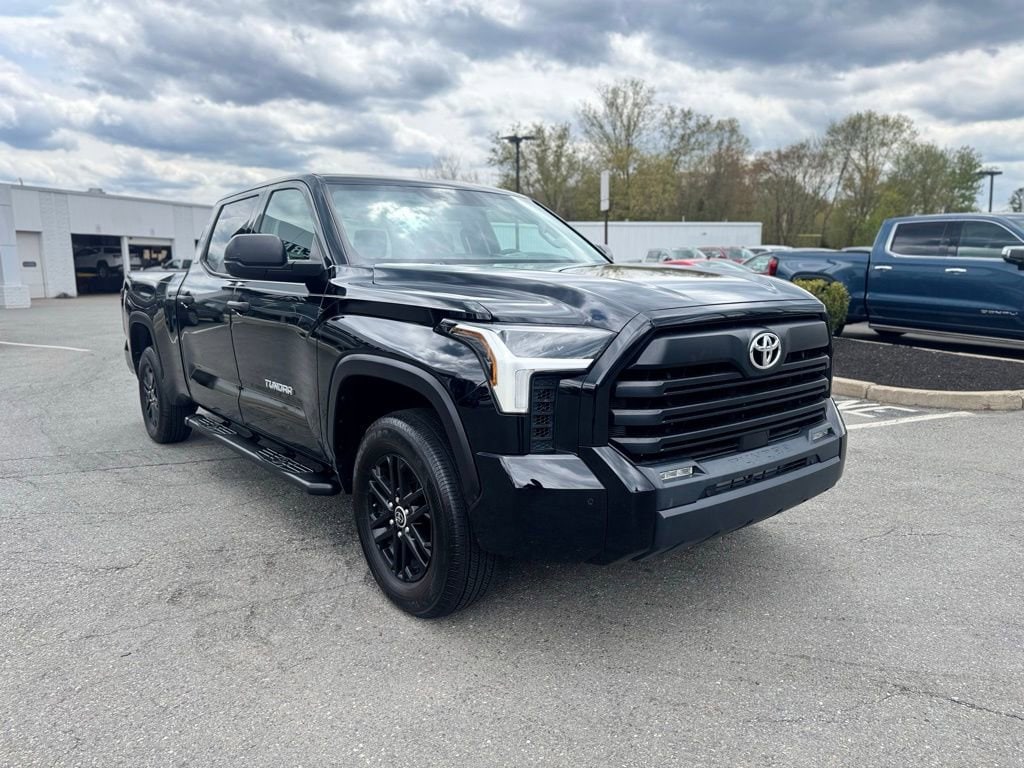 2024 Toyota Tundra SR5 - Photo 8