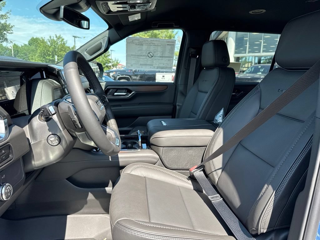 2026 GMC Yukon XL Denali - Photo 16