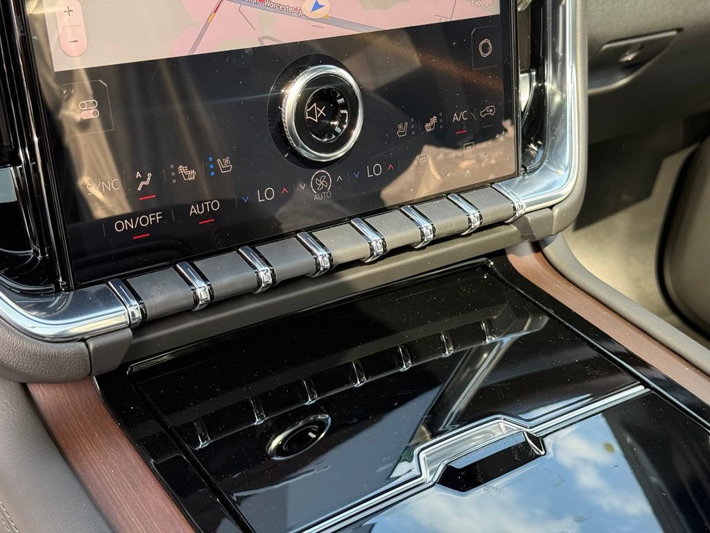 2026 GMC Yukon XL Denali - Photo 16