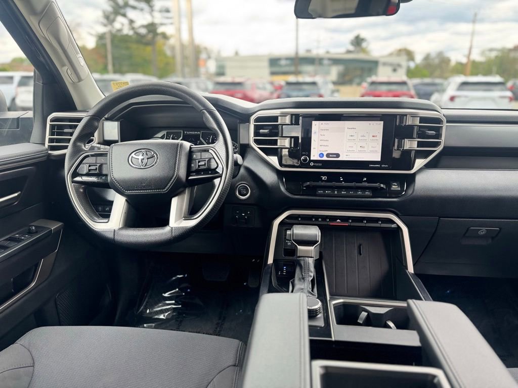 2024 Toyota Tundra SR5 - Photo 12