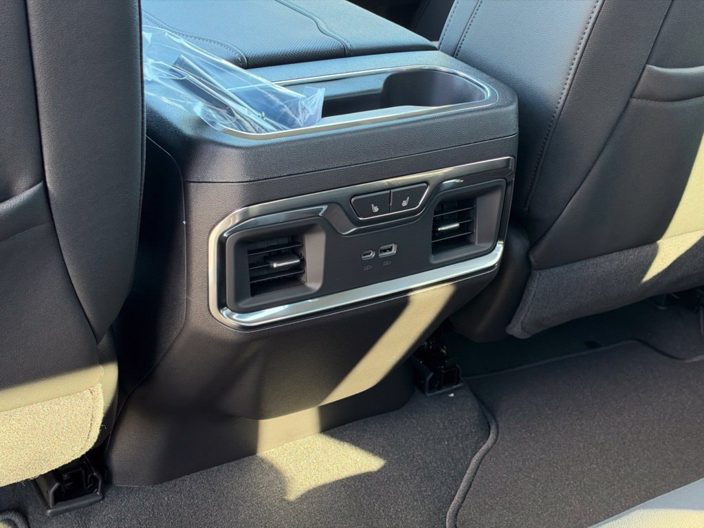 2026 GMC Sierra 1500 SLT - Photo 24