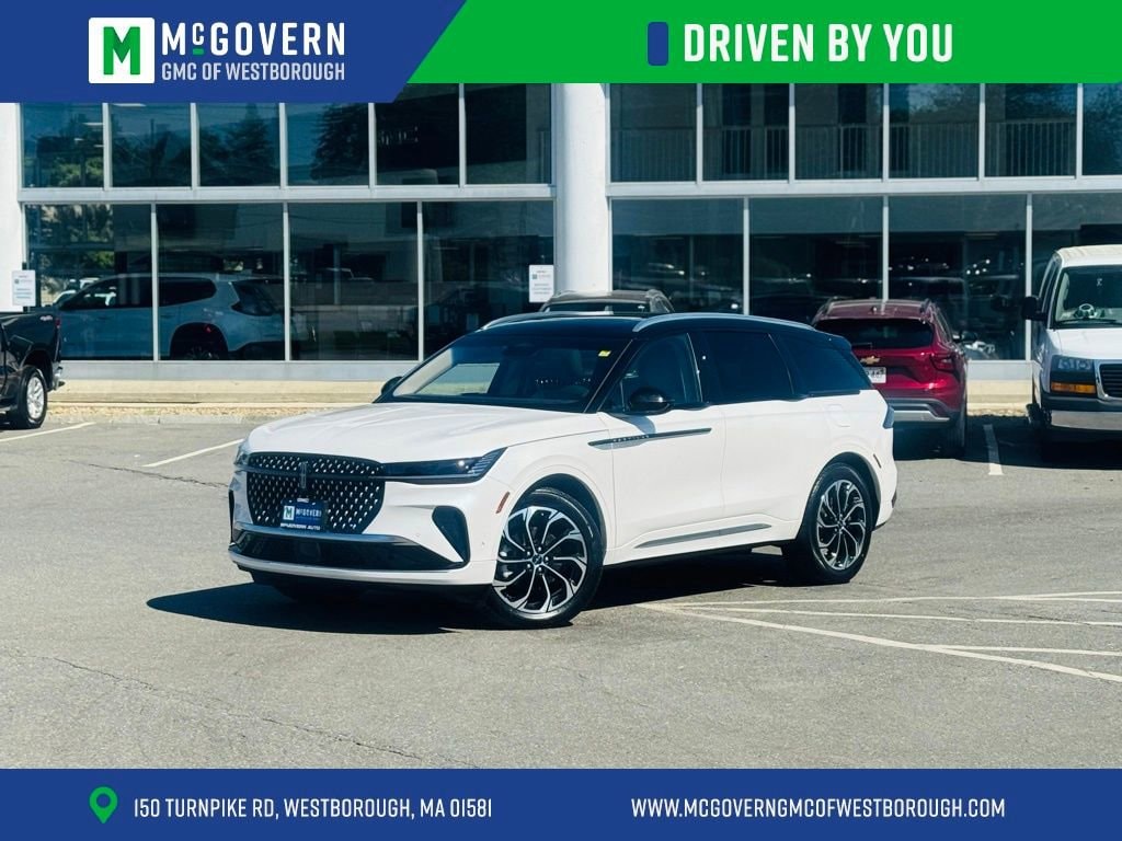 2024 Lincoln Nautilus Reserve AWD's photo