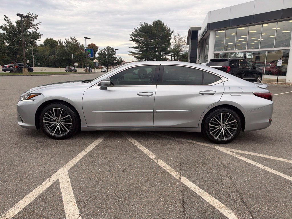 Used 2025 Lexus ES ES 300h