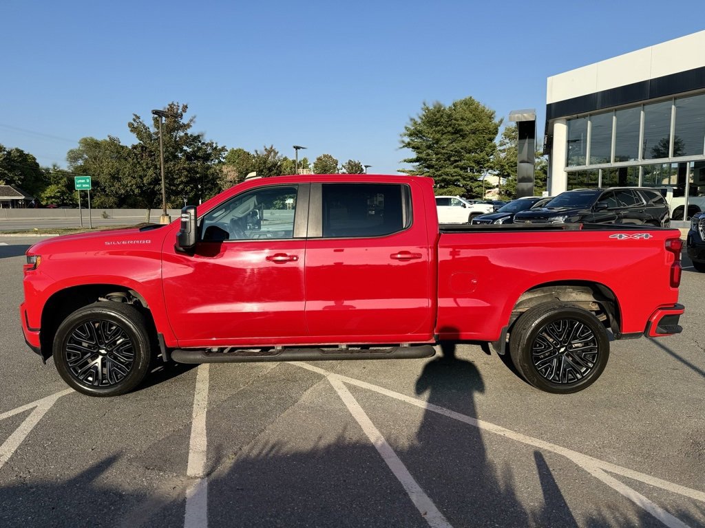 Used 2020 Chevrolet Silverado 1500 RST with VIN 1GCUYEED2LZ100197 for sale in Westborough, MA