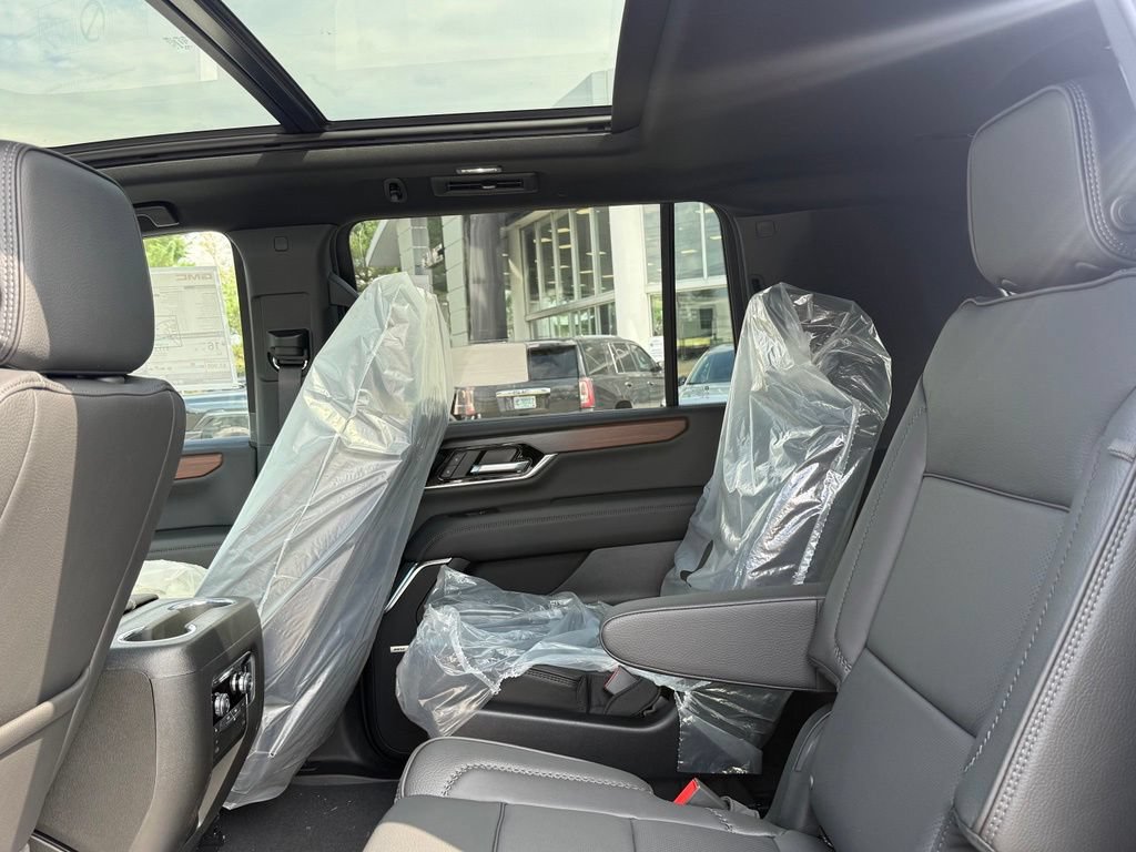 2026 GMC Yukon XL Denali - Photo 19